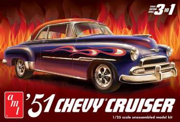 AMT - 1951 Chevy Custom Cruiser 1/25 Scale