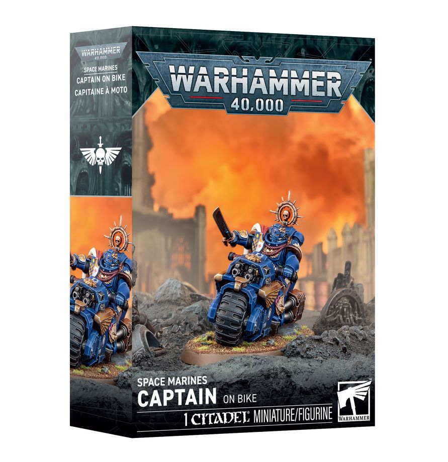 Warhammer - 40,000 - Space Marines - Captain On Bike